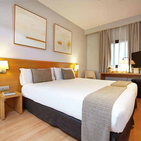 Arc La Rambla Hotel Барселона Екстериор снимка