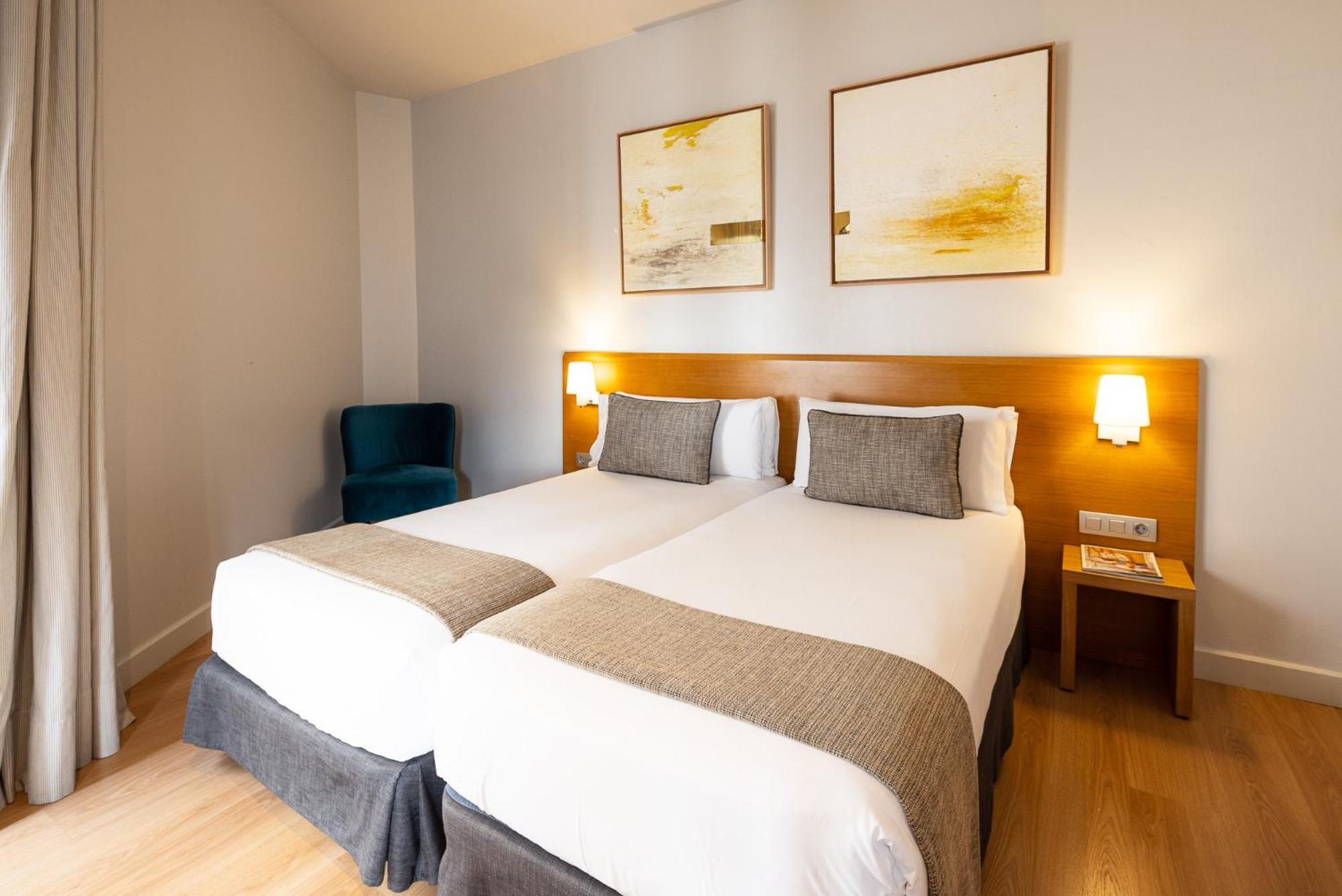 Arc La Rambla Hotel Барселона Екстериор снимка